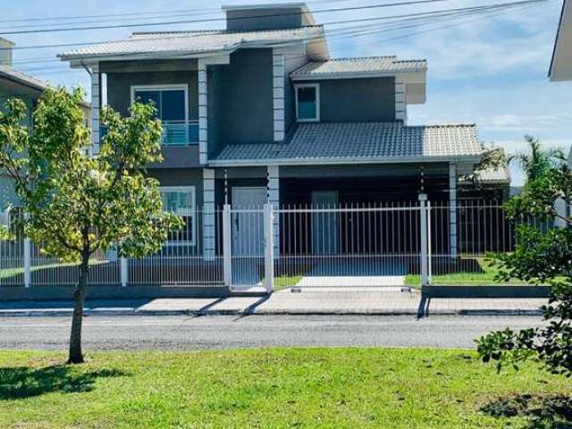 Casa - Padrão, para Aluguel em Florianópolis/SC