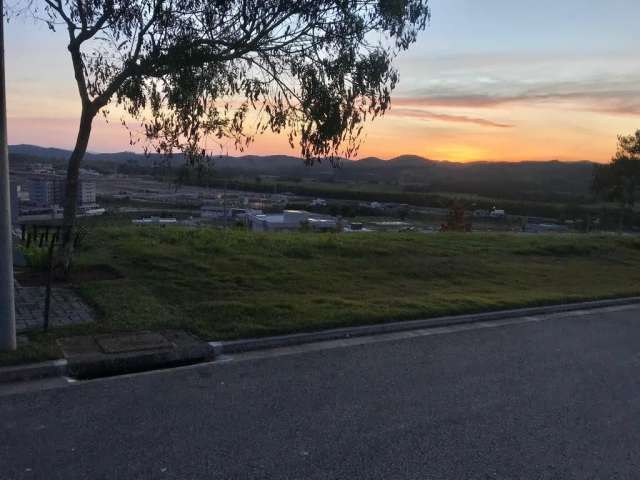 Terreno Alphaville com vista para Serra