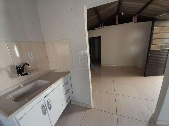 Casa com 3 cômodos, VILA MUSCHIONI, SAO SEBASTIAO DO PARAISO - MG