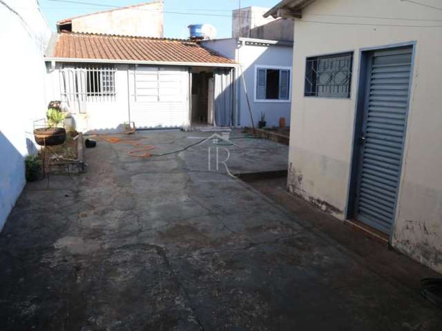 Casa à venda, COM PONTO COMERCIAL, VILA Dalva, SAO SEBASTIAO DO PARAISO - MG