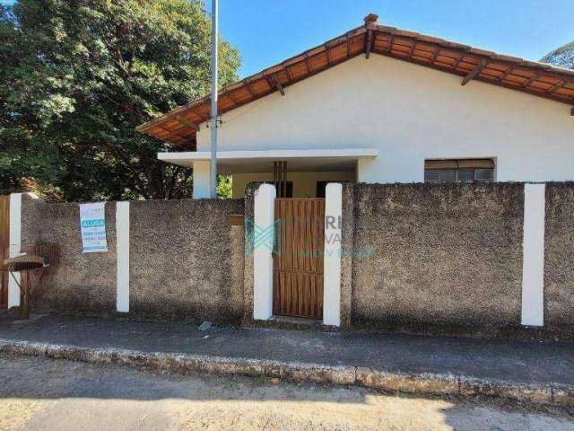 Casa com 3 quartos para alugar, 120 m² por R$ 2.268/mês - Várzea - Lagoa Santa/MG