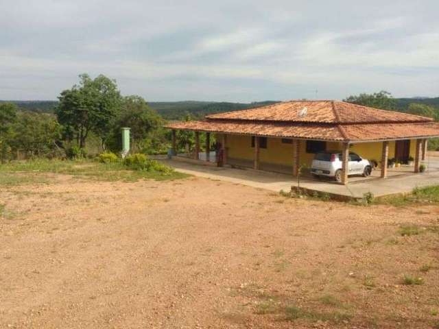 Chácara com 4 quartos à venda, 23000 m² por R$ 380.000 - São Vicente - Baldim/MG