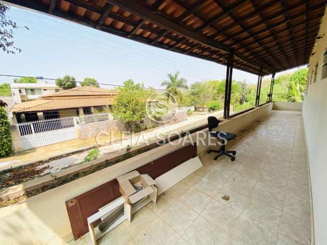 Casa Alto Padrão para Locação em Brasília, Setor Habitacional Jardim Botânico, 5 dormitórios, 2 suítes, 1 banheiro, 1 vaga