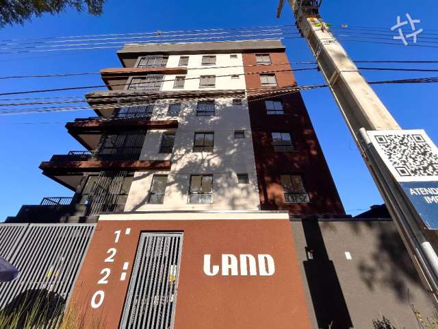 Apolar Imóveis Champagnat vende apartamento no empreendimento Land Urban Habitat