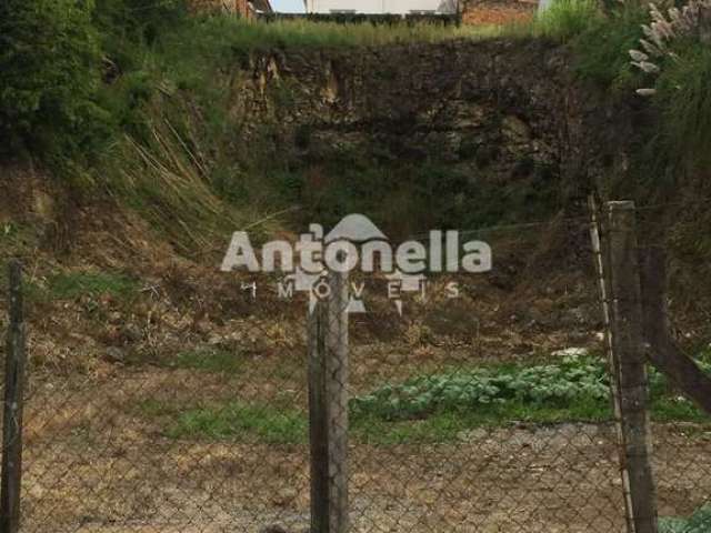 Terreno a venda no Bairro Marechal Floriano