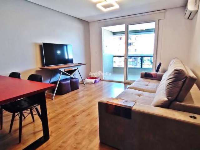 Apartamento à venda no Bairro Madureira.