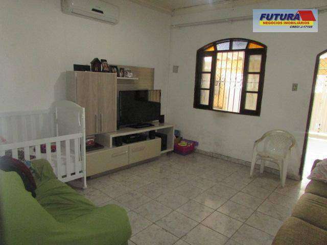 Casa com 2 dormitórios à venda, 80 m² por R$ 320.000,00 - Parque Bitaru - São Vicente/SP