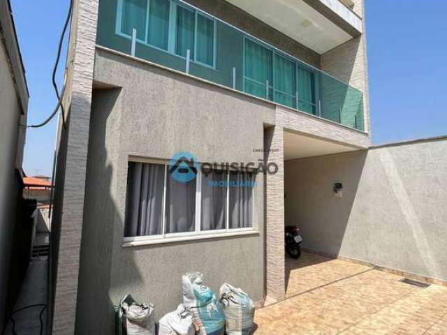 Casa 3 quartos com Piscina-Bairro petrovale Betim