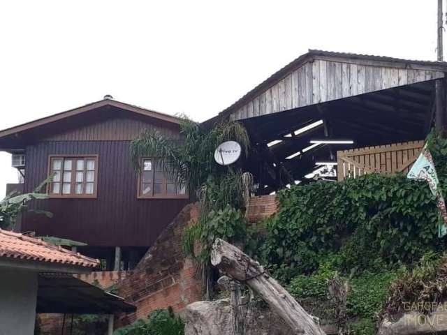 Casa Madeira para Venda em Centro Governador Celso Ramos-SC