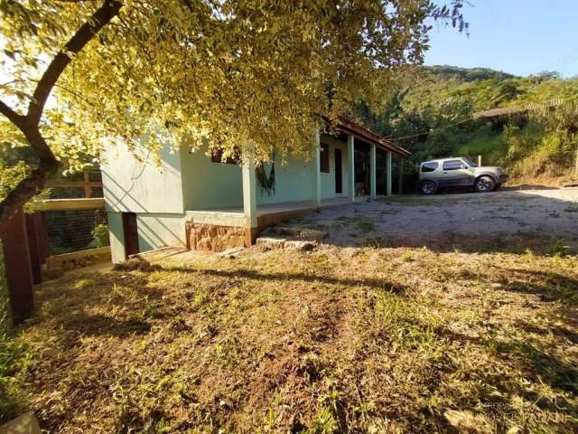 Casa Padrão para Venda em Praia do Siriú Garopaba-SC