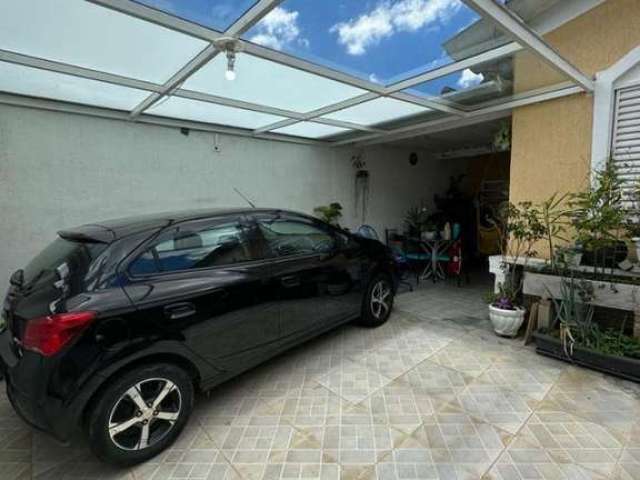 Casa para Venda em Mogi das Cruzes, Conjunto Bovolenta, 2 dormitórios, 2 banheiros, 3 vagas