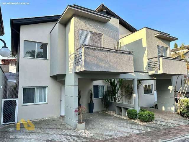 Casa em Condomínio para Venda em Mogi das Cruzes, Vila Oliveira, 3 dormitórios, 1 suíte, 3 banheiros, 2 vagas