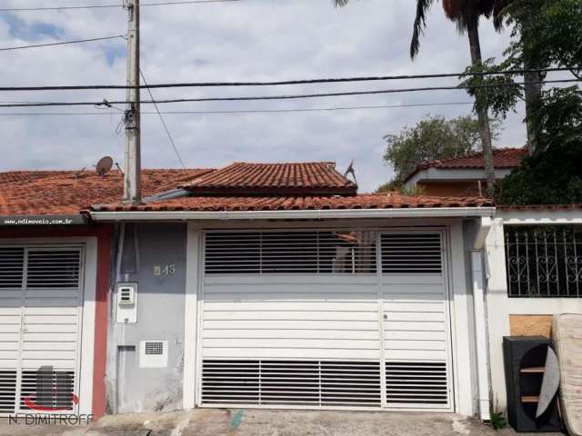 Casa para Venda em Mogi das Cruzes, Centro, 3 dormitórios, 1 suíte, 2 banheiros, 2 vagas