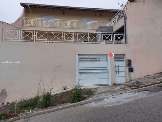 Casa para Venda em Mogi das Cruzes, Brás Cubas, 3 dormitórios, 2 suítes, 4 banheiros, 4 vagas