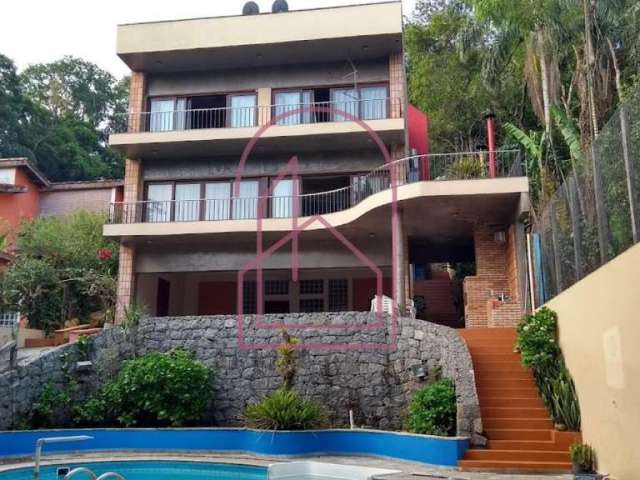 Casa assobradada mobiliada com piscina -  serra da cantareira