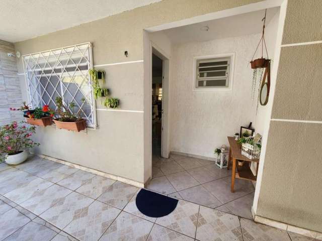 Casa em Condomínio para Venda em Curitiba, Bairro Alto, 3 dormitórios, 1 banheiro, 2 vagas