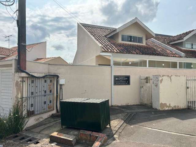 Casa para Venda em Colombo, Roça Grande, 3 dormitórios, 2 banheiros, 3 vagas