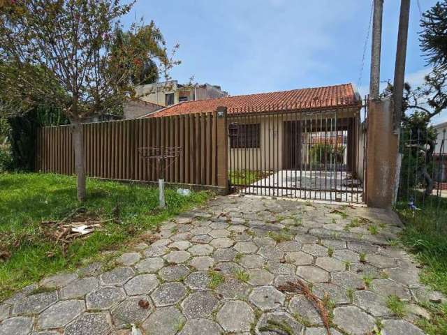 Casa para Venda em Curitiba, Tingui, 3 dormitórios, 1 suíte, 4 banheiros, 2 vagas