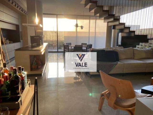 Sobrado com 3 dormitórios à venda, 265 m² por R$ 1.600.000,00 - Condomínio Residencial Vila Madalena - Araçatuba/SP