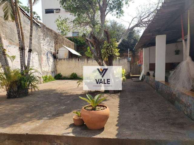 Casa com 3 dormitórios à venda, 143 m² por R$ 550.000 - Vila Mendonça - Araçatuba/SP