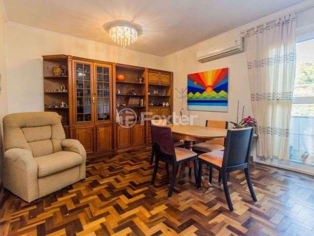 Apartamento para venda possui 102 metros quadrados com 4 quartos em Auxiliadora - Porto Alegre - RS