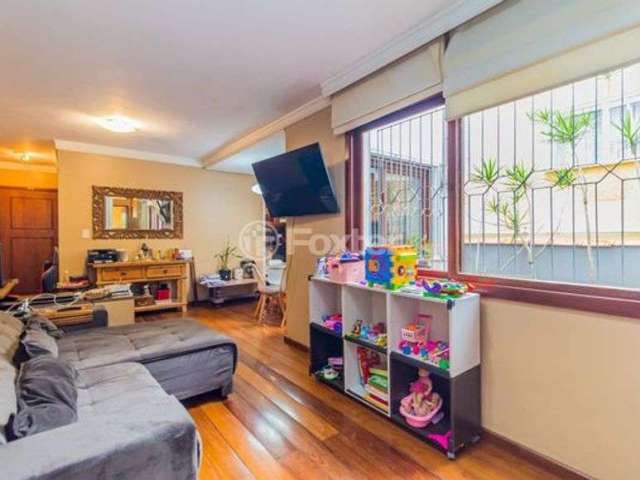 Vendo Apartamento de 110m² com 3 quartos, suíte e 2 vagas de garagem Petrópolis - Porto Alegre - RS