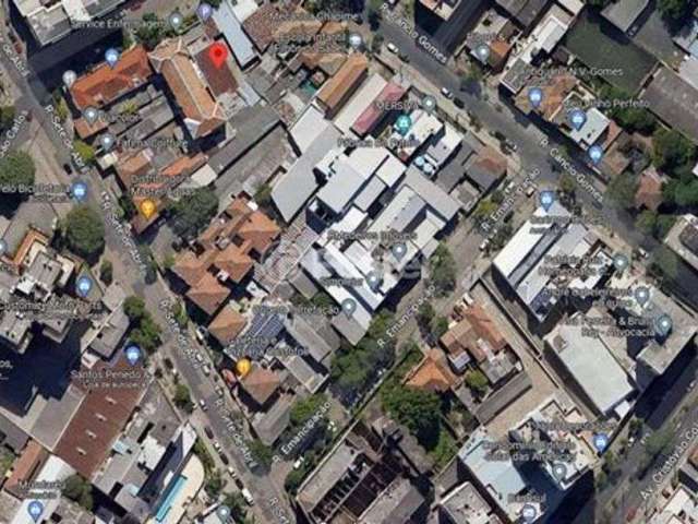 Foxter vende terreno com 2276 m² próximo ao Zaffari da Cristóvão Colombo em Porto Alegre/RS.