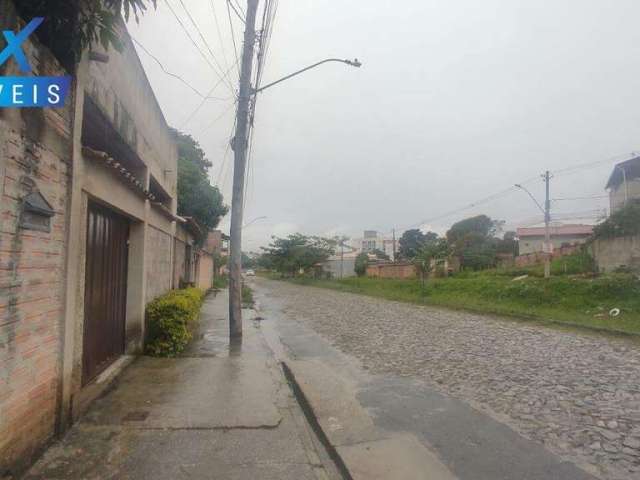 Casa à venda no bairro Sevilha (2ª Seção)