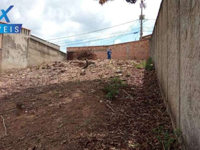 Lote à venda no bairro Florença