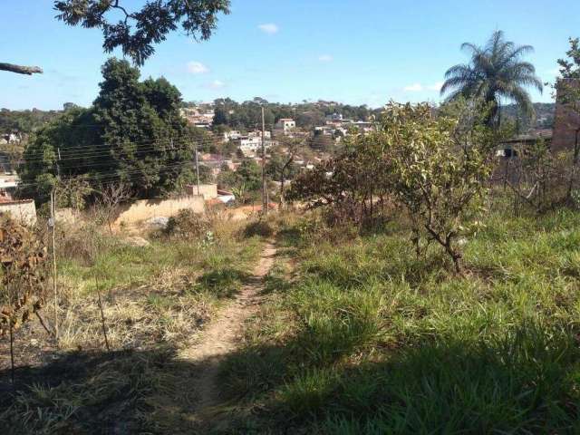 Terreno à venda no bairro Vale das Acácias