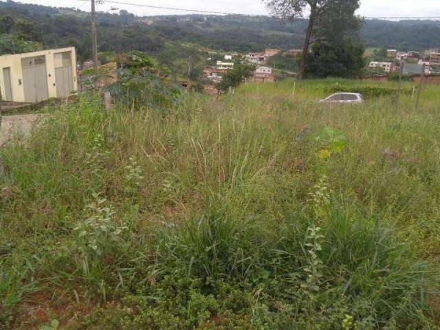 Terreno à venda no bairro Belvedere