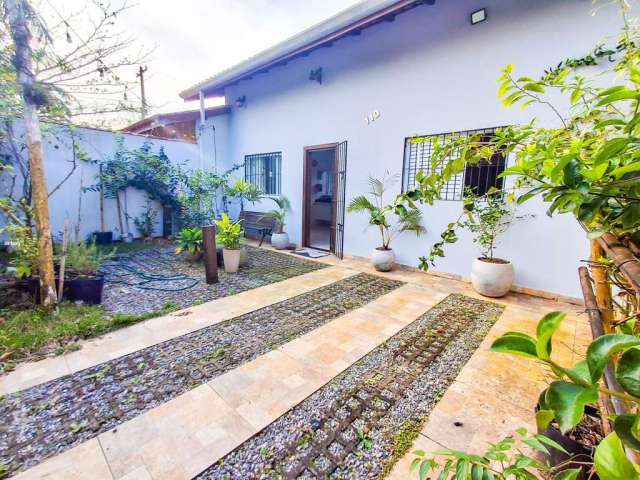 Casa para Venda em Bertioga, Indaia, 2 dormitórios, 1 banheiro, 2 vagas