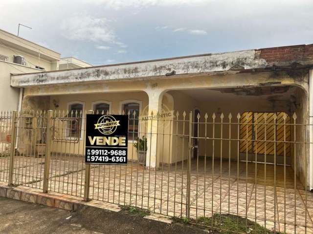 Casa com 3 quartos à venda no Jardim Cristina, Indaiatuba  por R$ 690.000