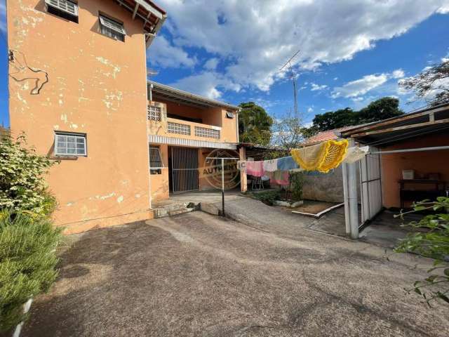 Casa com 3 quartos à venda no Centro, Indaiatuba  por R$ 700.000