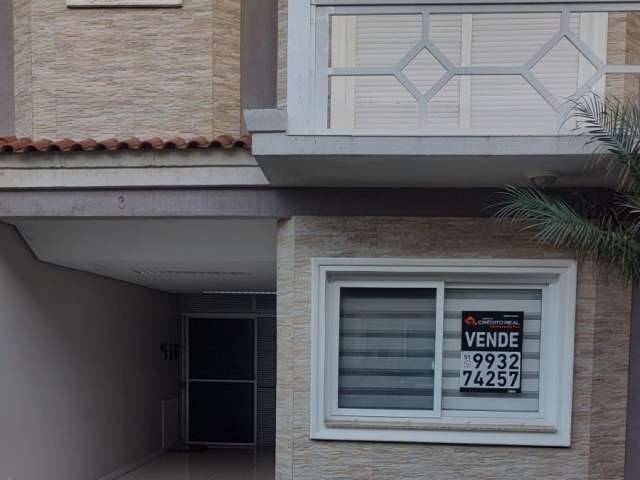 Sobrado em condominio 3 dormitorios sendo 1 suite no bairro Nossa Senhora das Graças Canoas