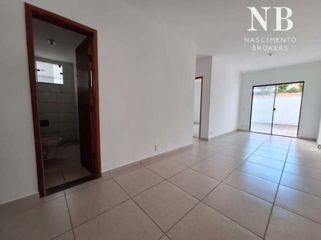 Apartamento 2 Quartos, Sala com AREA EXTERNA e Vaga Numerada - Nova Era R$ 196.800