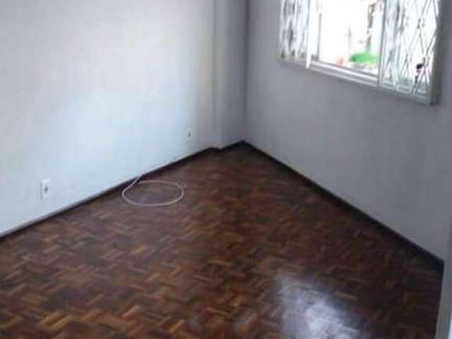 Kitnet / Stúdio à venda na Rua Santo Antônio, Centro, Juiz de Fora, 55 m2 por R$ 180.000