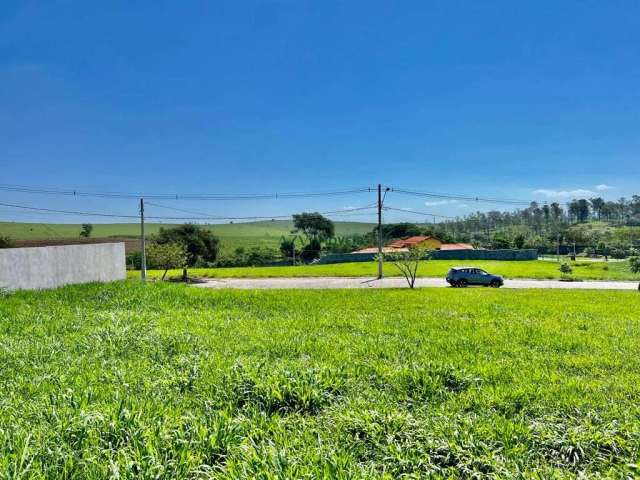 Terreno plano em condomínio Ecopark Bourbon em Caçapava-SP