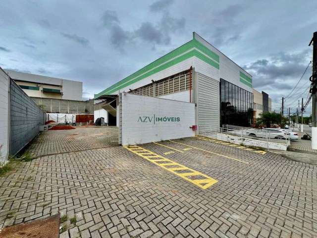 Galpão com doca no condomínio Empresarial Eldorado em São Jose dos Campos-SP