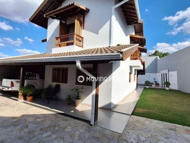 Casa com 3 dormitórios à venda, 244 m² por R$ 1.499.000,00 - Parque Terranova - Valinhos/SP