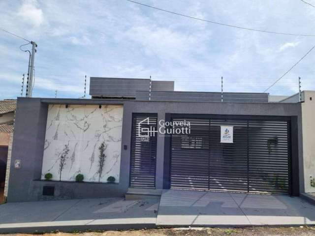 Casa com 3 dormitórios à venda, 137 m² por R$ 550.000,00 - Residencial Tangará - Anápolis/GO