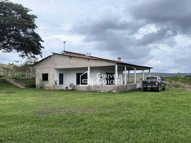 Fazenda de 30 Alqueires com Água Farta, com boa Estrutura