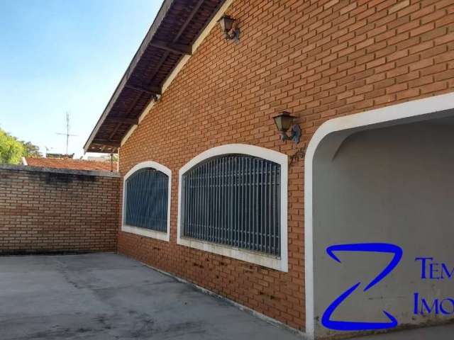 Casa com 3 quartos à venda na Rua Aristides Xavier de Brito, 765, Jardim dos Oliveiras, Campinas por R$ 925.000