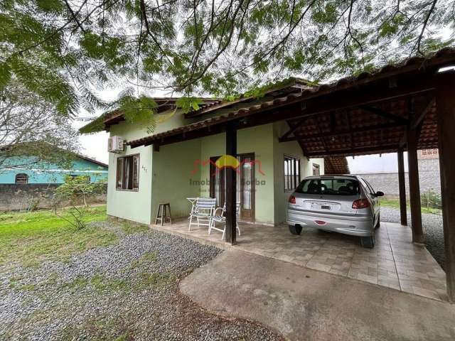 10757 - Duas casas com amplo terreno no bairro  Parque Guarani