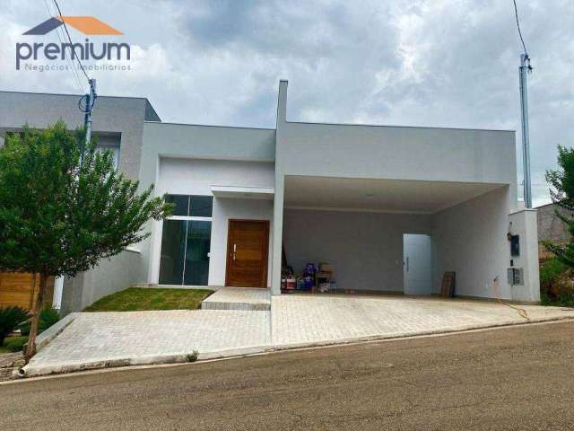 Casa com 3 dormitórios à venda, 140 m² por R$ 980.000 - Condomínio Portal da Serra - Bragança Paulista/SP