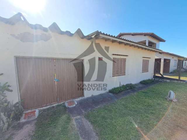 Casa para Venda em Cidreira, centro, 2 dormitórios, 2 suítes, 3 banheiros, 3 vagas