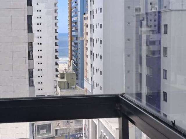 Apartamento na Barra Norte a poucos metros da Avenida Brasil