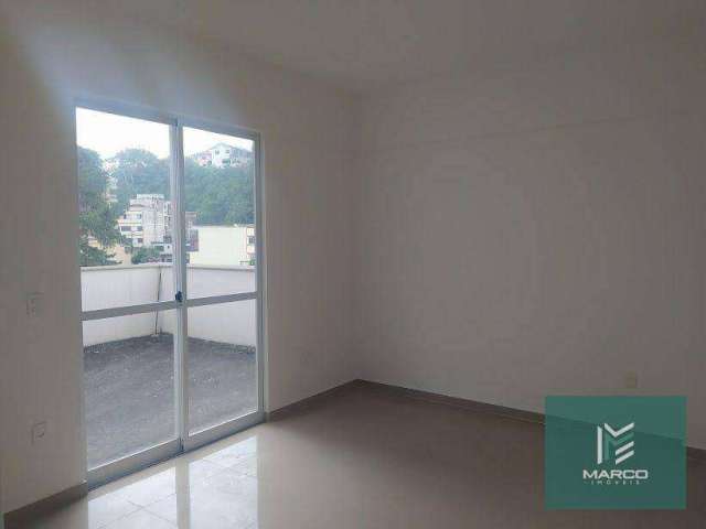 Cobertura com 2 dormitórios à venda, 81 m² por R$ 650.000,00 - Vale do Paraíso - Teresópolis/RJ