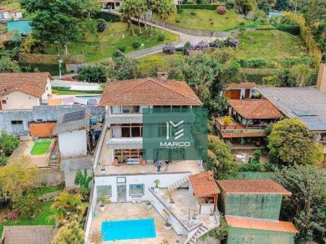 Casa com 4 dormitórios à venda, 369 m² por R$ 1.500.000,00 - Iucas - Teresópolis/RJ