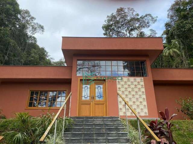 Casa com 3 dormitórios à venda, 165 m² por R$ 1.400.000 - Fazenda Boa Fé - Teresópolis/RJ